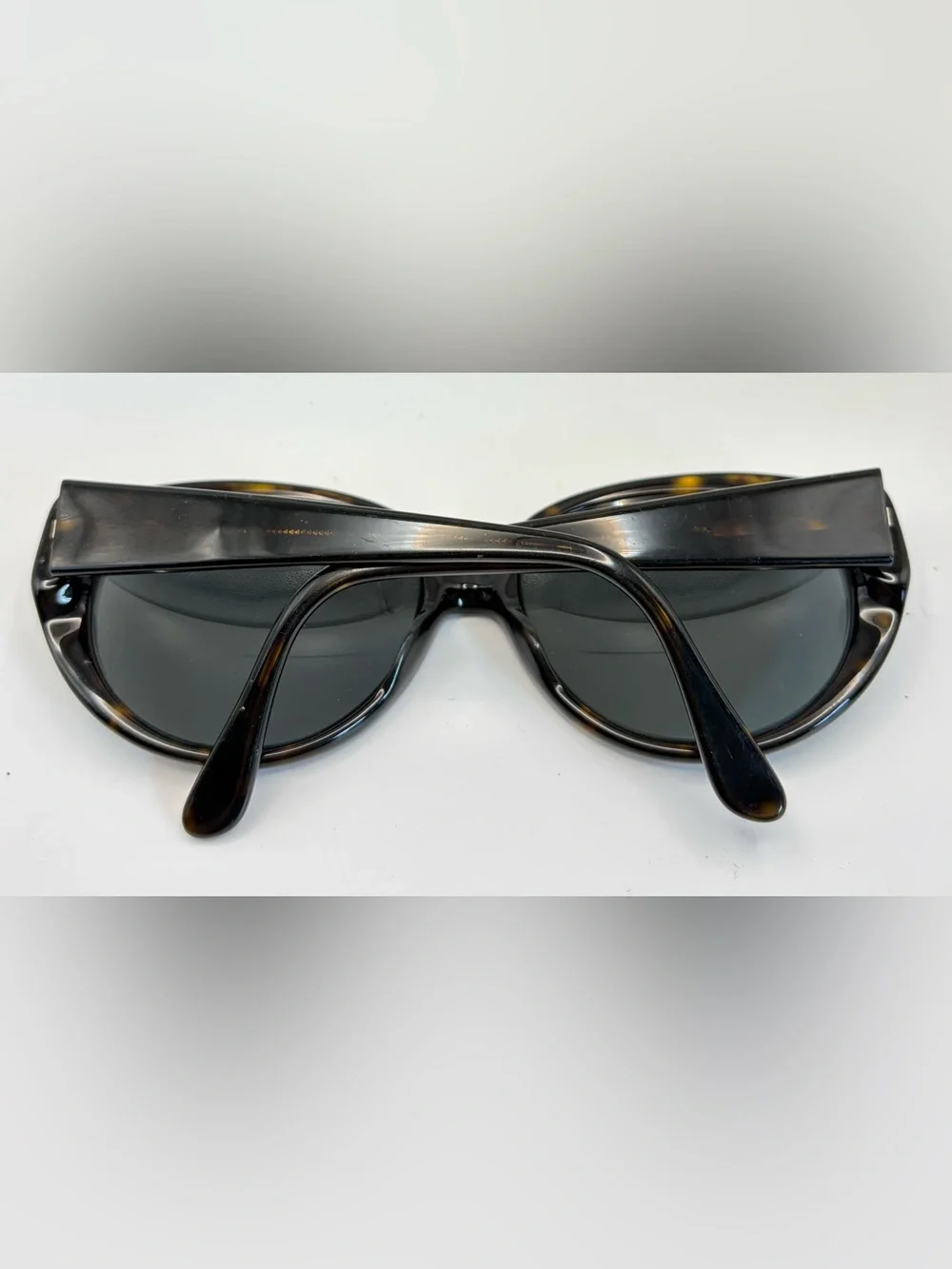 Elizabeth Arden EA Sun 39-2 Tortoise Oval Sunglasses Frames Only